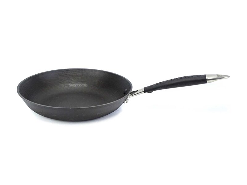 Vavente 24cm Ultra Light Cast Iron Frying Pan – Pre-Seasoned with Silicone Handle - Image 4