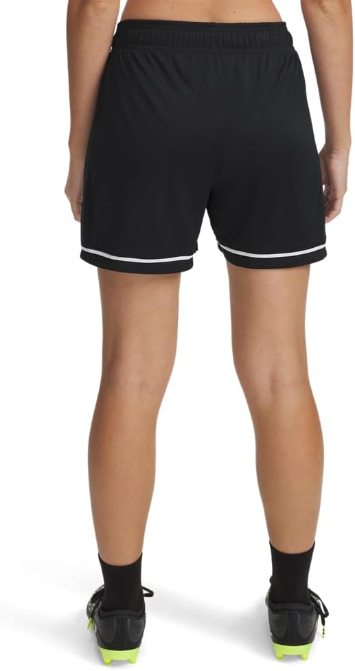 Under Armour Womens Challenger Shorts - Image 2