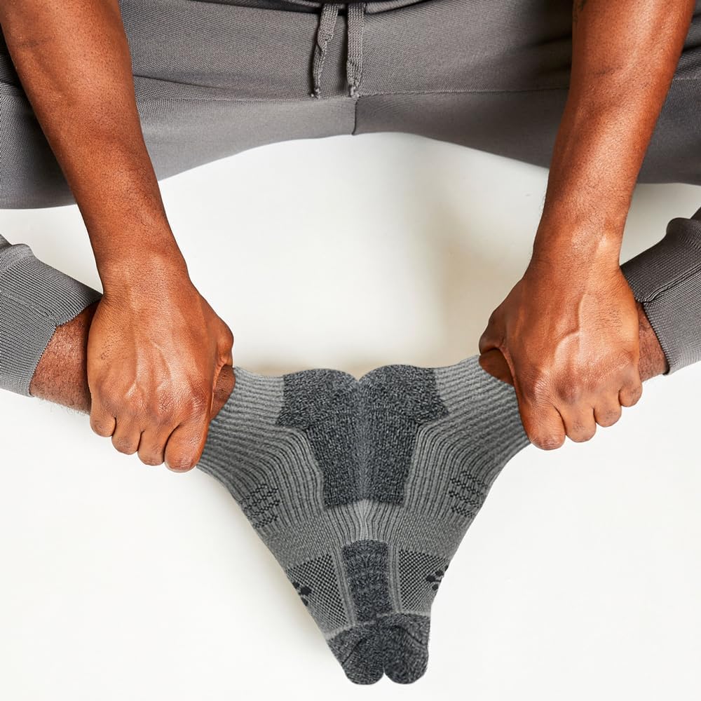 TRUEENERGY®: 6 Pack Men's Socks HIGH IMPACT CUSHION QUARTER SOCK (Large, 10-14.5) - Image 3