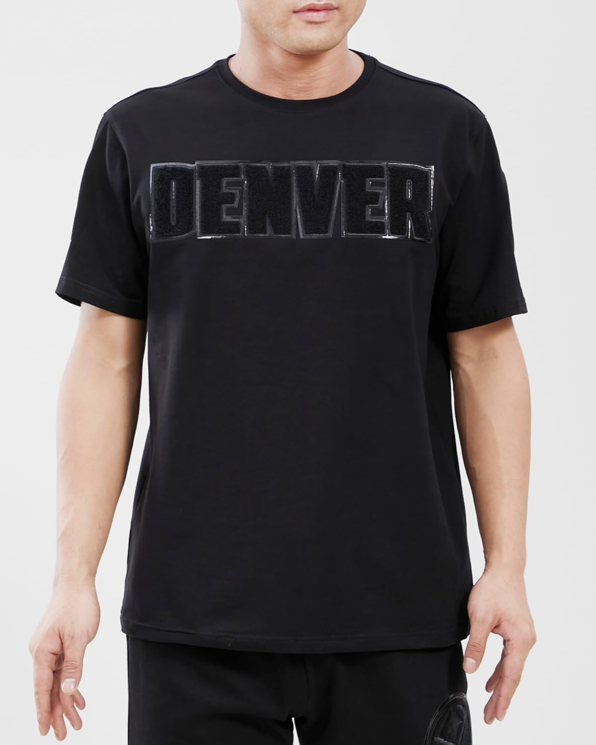 Mens NBA Classic Triple Black Cotton Short Sleeve Tee - Image 18