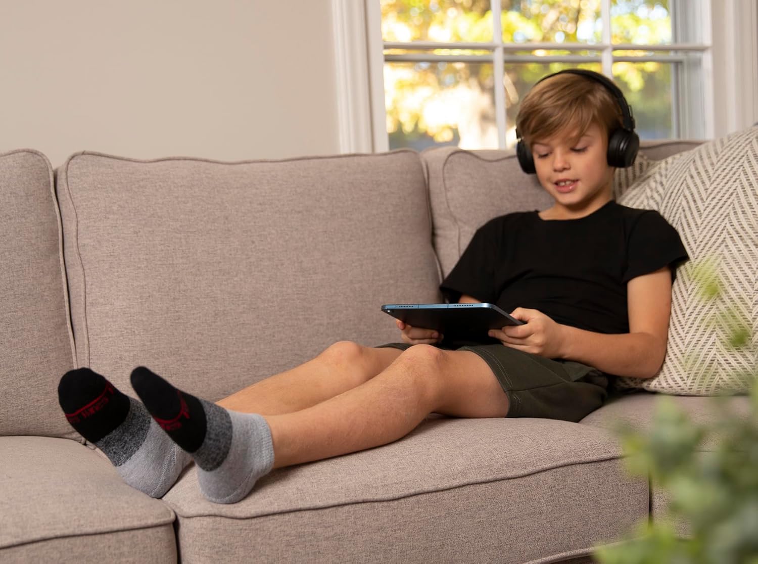 Hanes Boys Jersey Shorts Pack, 2-Pack, Cotton Shorts for Boys with Pockets, Pull-On Shorts - Image 3