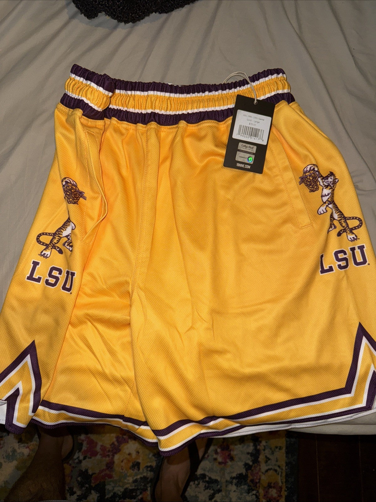 19nine LSU Tigers Basketball Shorts L Size *NEW*