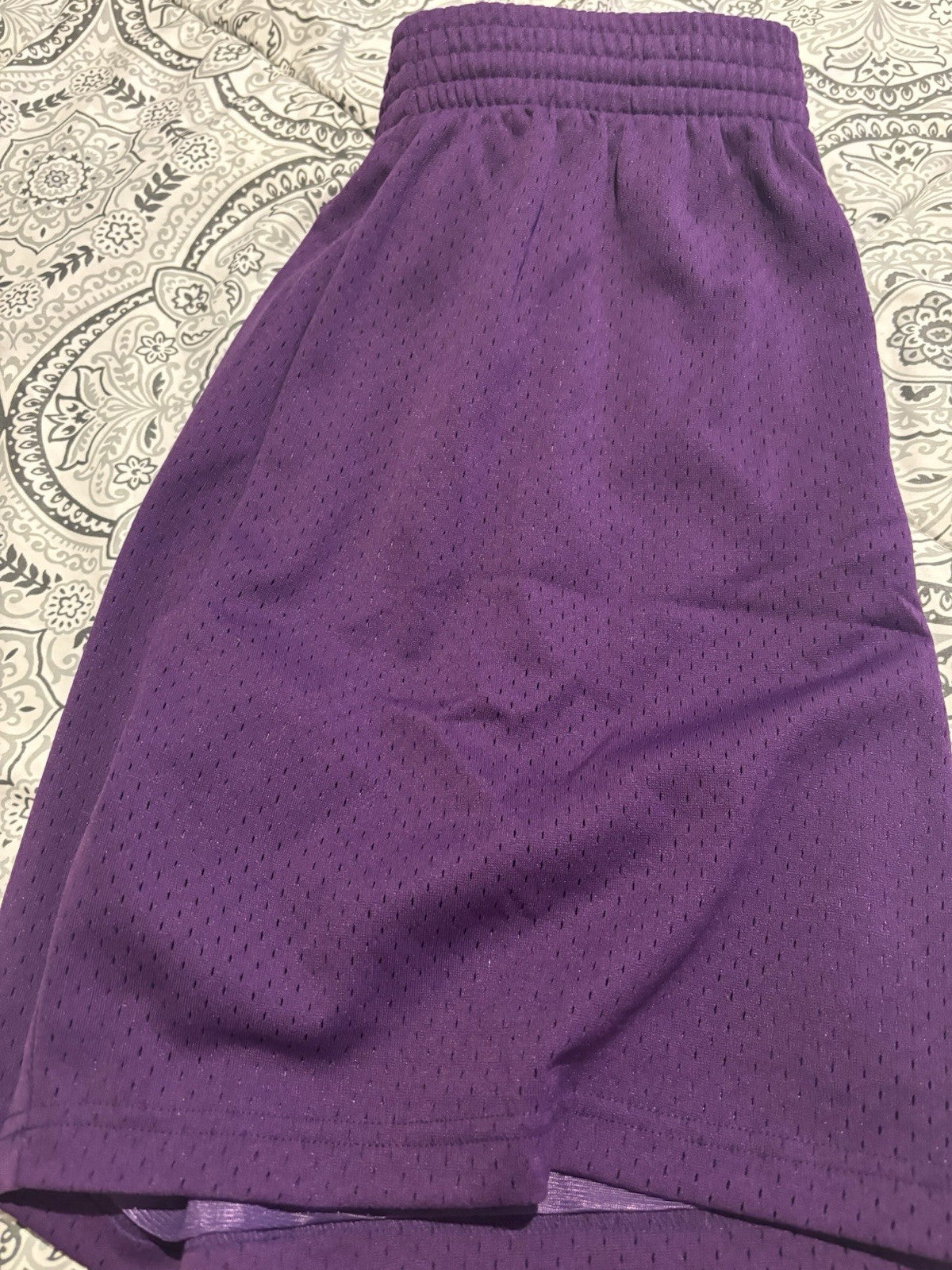 Mitchell & Ness Purple Mesh Athletic Basketball Shorts Men's Size XL - Image 3